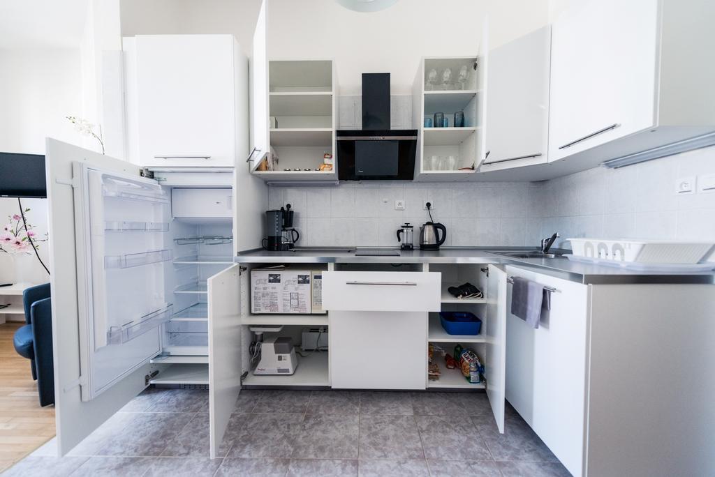 Modern Apartment Riegrovy Sady Prague Phòng bức ảnh