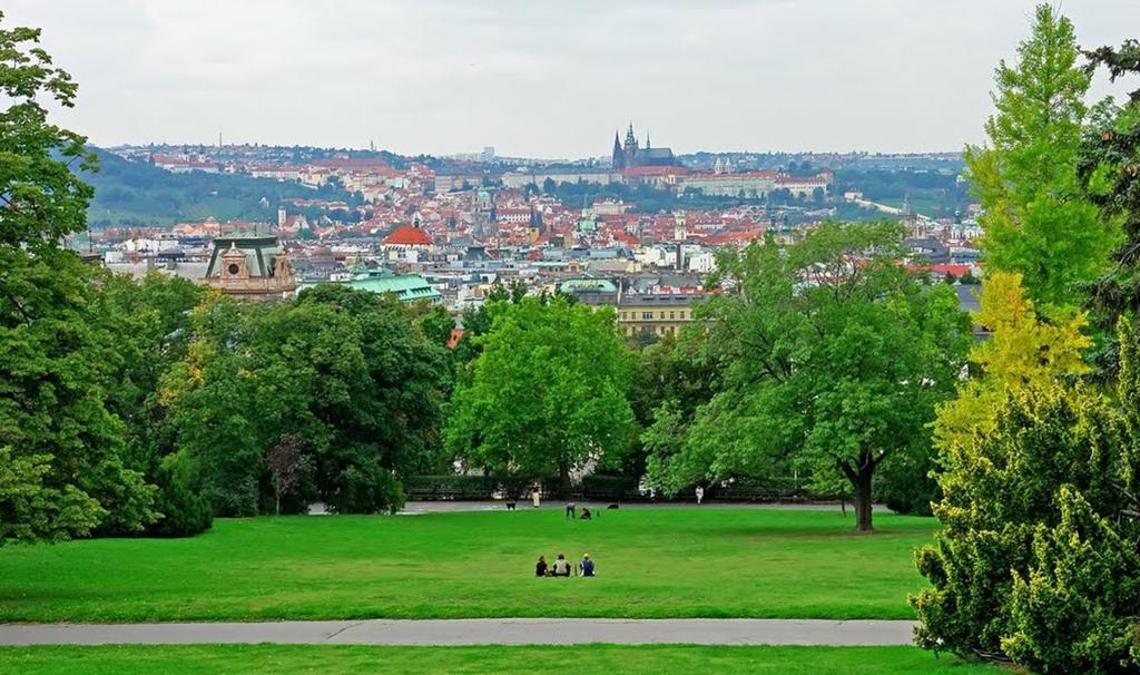 Modern Apartment Riegrovy Sady Prague Ngoại thất bức ảnh